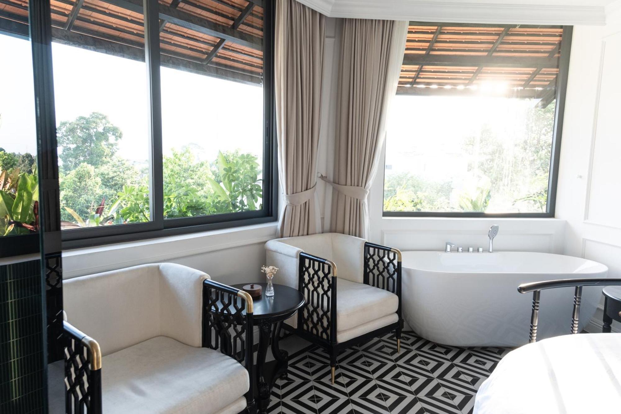 The City Boutique Hotel Биен Хоа Екстериор снимка